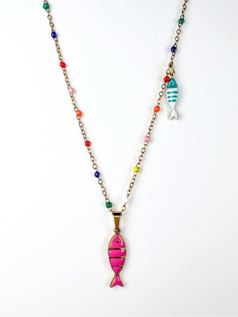Colorful Enamel Fish Pendant Necklace Multicolor Beads Gold Tone Coastal 14.5-17